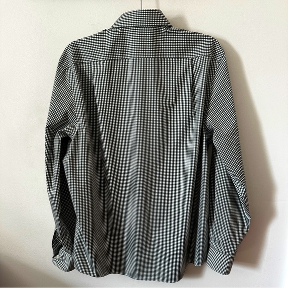 TOMMY HILFIGER | Men’s Long Sleeved Dress Shirt size Large - Picture 2 of 8